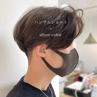 ショート カラー 平田 健一のヘアスタイル