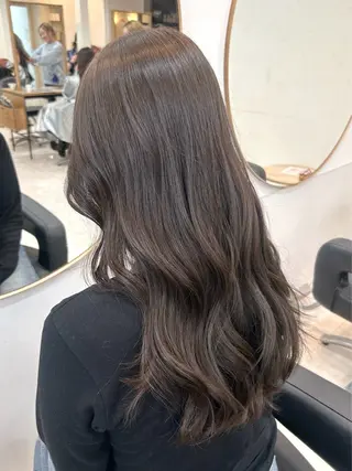 ロング カラー y u i ★ 梅田美容室のヘアスタイル