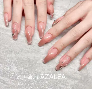 ネイル R inのネイルデザイン