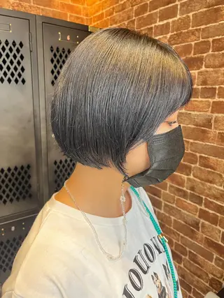 ショート カラー パーマ ヘアアレンジ メンズ キッズ ネイル マツエク・マツパ アイブロウ 久木原 ゆりのヘアスタイル