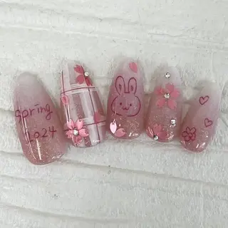 ネイル Nail salon Honey Beeのネイルデザイン