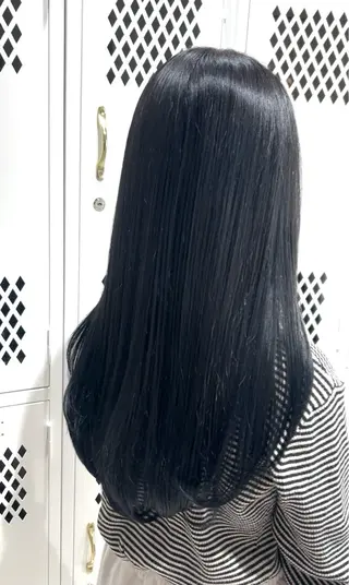 セミロング カラー 赤みゼロ 🤎柔ベージュのヘアスタイル