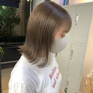 ミディアム カラー leben serikaのヘアスタイル