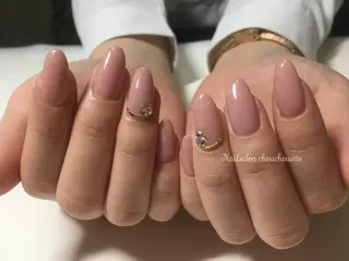 ネイル 爪のお悩みサロン シュシュエットのネイルデザイン