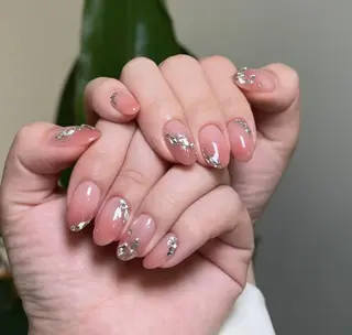 ネイル Queens PUPUのネイルデザイン