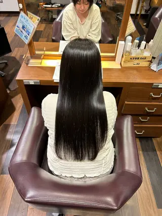 ロング やなぎさわ はるなのヘアスタイル