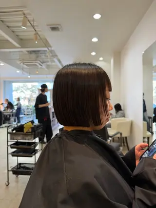 ミディアム TIDEHAIR 悠愛のヘアスタイル