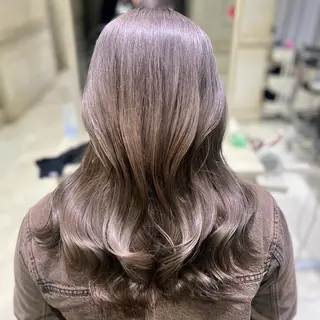 セミロング 💖ダブルカラー/ ケアカラー/レナ💖のヘアスタイル