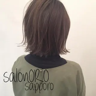 ミディアム カラー 池田 真由美のヘアスタイル