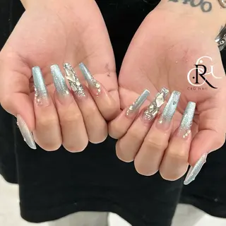 ロング 美フォルムスカルプ✨ RENAのネイルデザイン