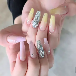 ネイル Lenie Nail Salonのネイルデザイン