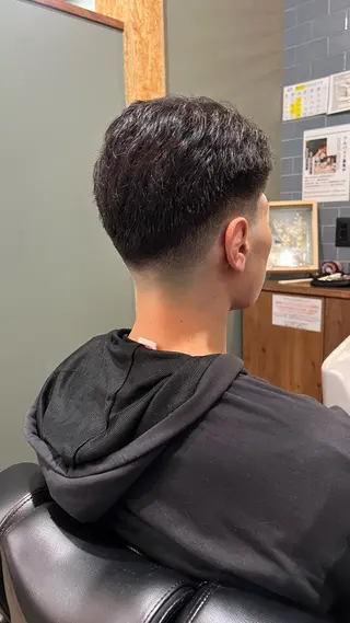 ショート メンズ 荻沼 快のヘアスタイル