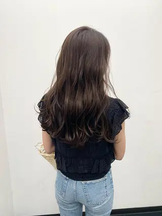 セミロング カラー ヘアアレンジ レイヤー🌟艶カラー 🕊まやのヘアスタイル