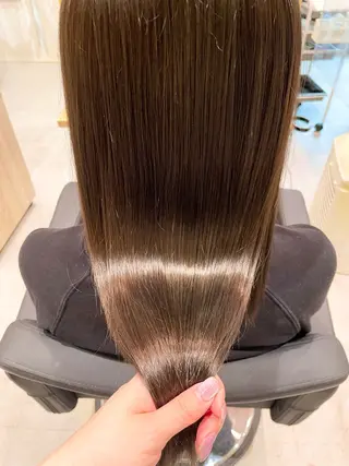 ロング 小森 樹奈のヘアスタイル