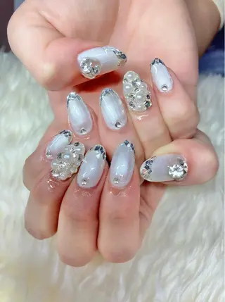 ネイル Nail&eye Belire 新宿のネイルデザイン