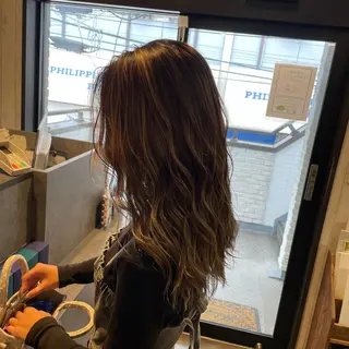 ロング カラー Wataru 髪質改善カラー💎のヘアスタイル