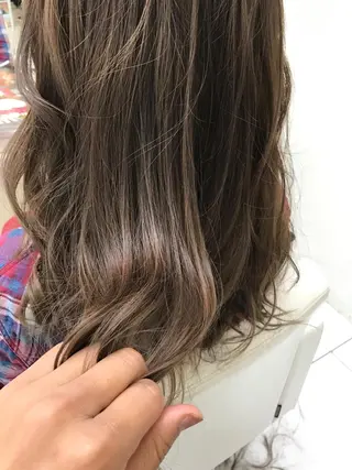セミロング ロング カラー 内藤 達也のヘアスタイル