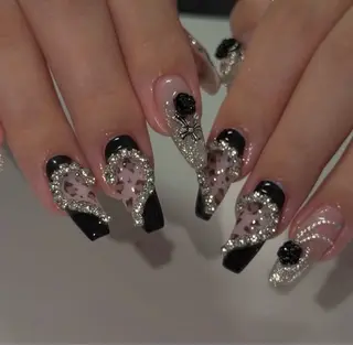 カラー AIN Nailのネイルデザイン