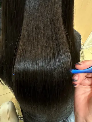 カラー 🌙Ash中目黒 RENAのヘアスタイル
