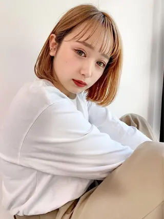 ロング カラー ハイトーン×レイヤー カットTAKUMIのヘアスタイル