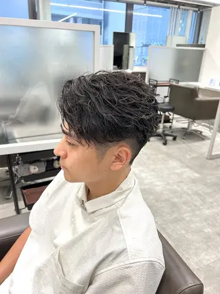 ショート パーマ メンズ 関西センターパート メンズモデル募集のヘアスタイル