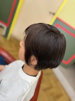 ショート カラー 米倉 麻衣のヘアスタイル