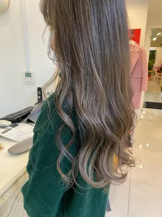 セミロング カラー ヘアアレンジ マツエク・マツパ 透明感カラー🫧ヘア セット🫧松本菜月の眉毛・アイブロウイメージ