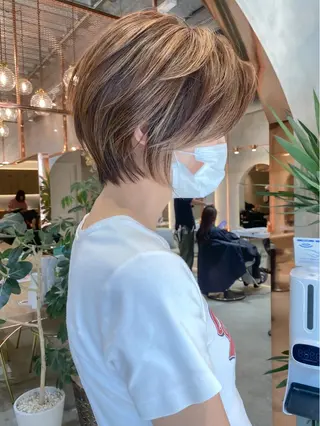 ショート カラー ボブ/ショート/ 縮毛矯正⚜️工藤昴のヘアスタイル
