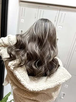 セミロング カラー パーマ ヘアアレンジ メンズ キッズ ネイル マツエク・マツパ アイブロウ 🌟代表 Yuito🌟のヘアスタイル