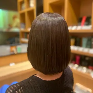 ミディアム カラー IWASHITA TAKESHIのヘアスタイル
