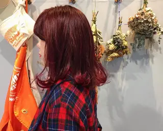 ミディアム カラー VIRETTA 【ヴィレッタ】のヘアスタイル