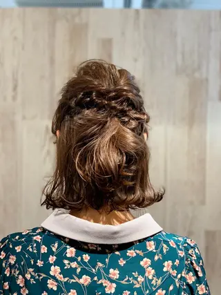 ミディアム ヘアアレンジ 坪内 麻里子のヘアスタイル