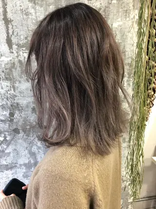 ロング カラー Pia ツボイ ケイタのヘアスタイル