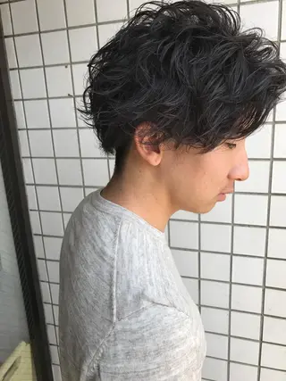 ミディアム カラー パーマ メンズ イシイ リョウヘイのヘアスタイル
