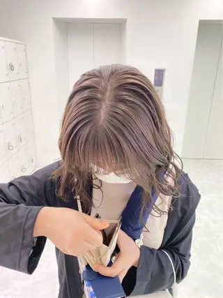セミロング カラー YUKA🤍ベージュ /ミルクティーのヘアスタイル