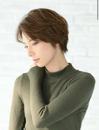 ショート 山口 祐美帆のヘアスタイル