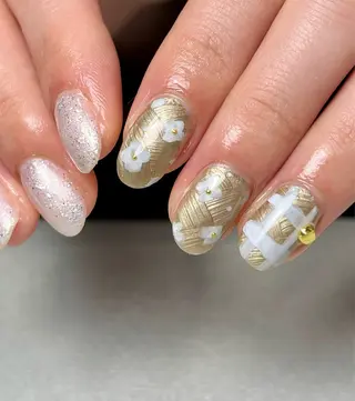 ネイル tsumeya ゆるかわ手描きネイルのネイルデザイン