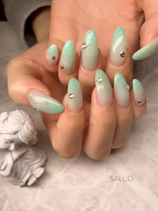 ネイル Nail Salon SALUDのネイルデザイン