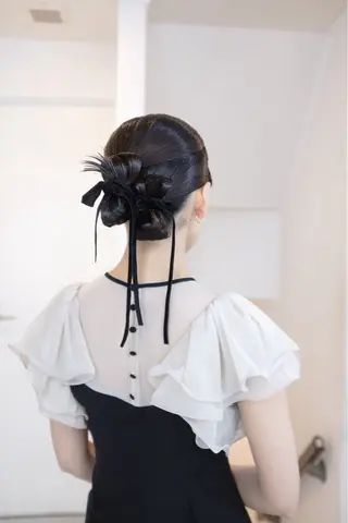 ロング ヘアアレンジ 🦠デザインカラー/ 魚瀬あおい🦠のヘアスタイル