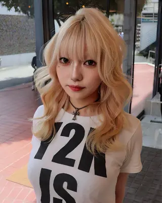 ミディアム SHIN レイヤー‪‪カットのヘアスタイル