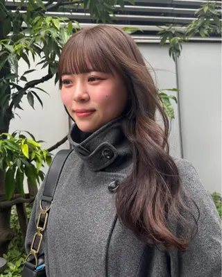 セミロング Flulu by avance cross所属・段野吾颯 ／ベージュカラーのヘアスタイル