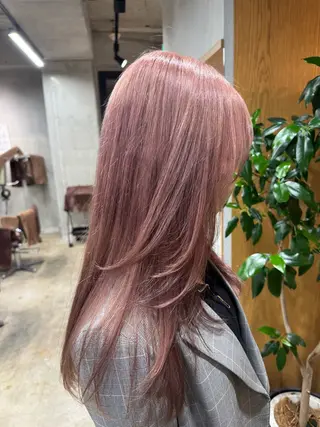 ロング 🎀ダブルカラー hinata🎀のヘアスタイル