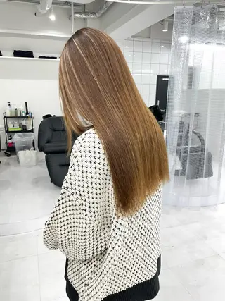 セミロング パーマ ヘアアレンジ 🎗秋山勇/ GEAR.代表のヘアスタイル