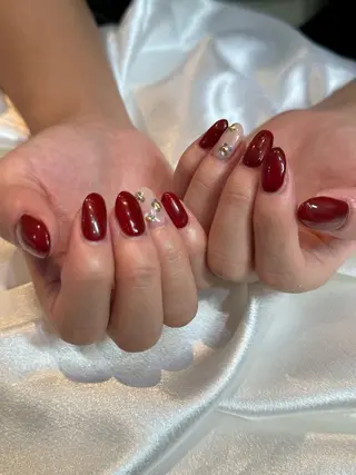 ネイル 藤井 里緒奈のネイルデザイン