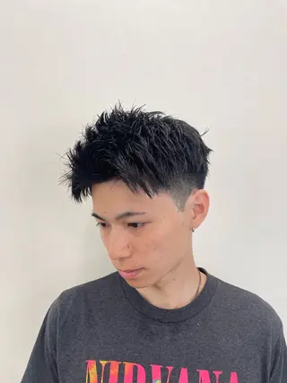 メンズ 大阪美容師 井上智博のヘアスタイル