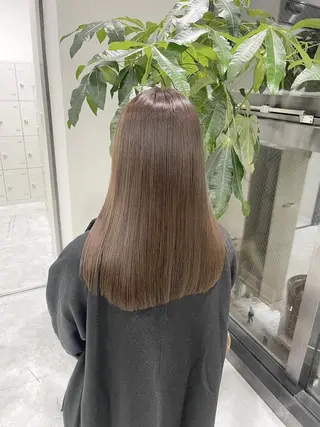 カラー ミルクティーベージュ 🤍Yumeのヘアスタイル