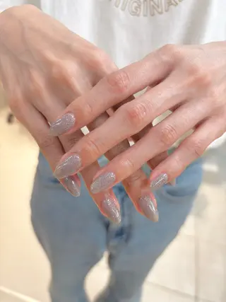 ネイル DEEokazaki ayaka.Tのネイルデザイン