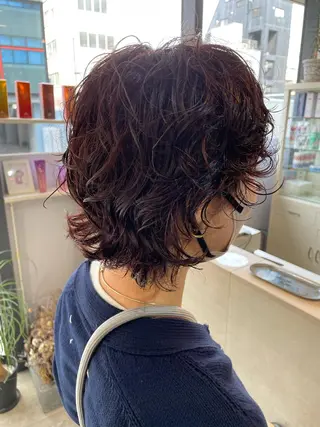 ショート パーマ 小関 仁晴のヘアスタイル
