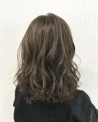 ミディアム カラー パーマ ヘアアレンジ マツエク・マツパ 韓国ヘア/レイヤー /透明感カラー❤️のヘアスタイル