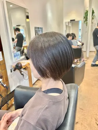 ショート カラー 秋山知穂🧸縮毛矯正 ショート新越谷南越谷のヘアスタイル